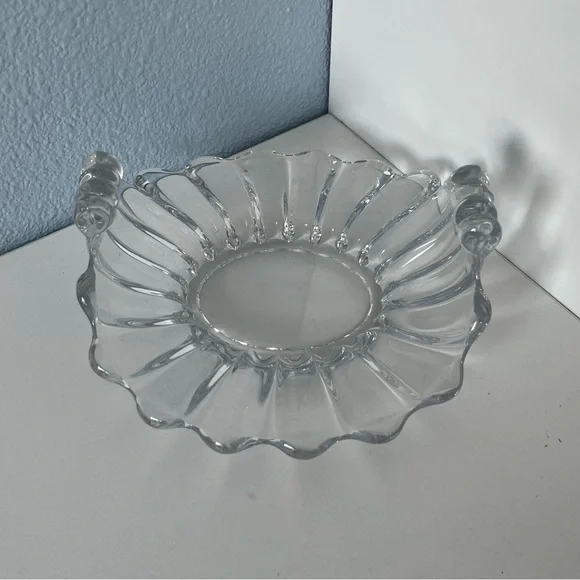 Heisay Vintage Crystolite Handled Snack / Trinket Dish 1937-1957 - Picture 3 of 6